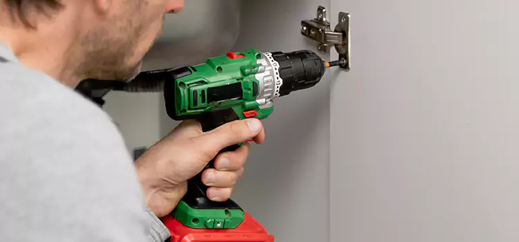 Commercial Door Hinge Repair Fernley