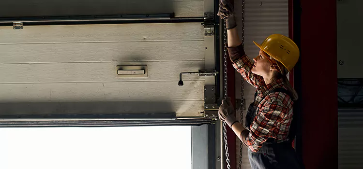 Addressing Common Garage Door Stoppage Issues in Fernley, NV